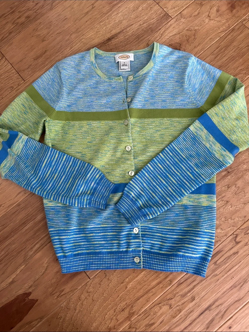 Talbots Cardigan. - Picture 4 of 8
